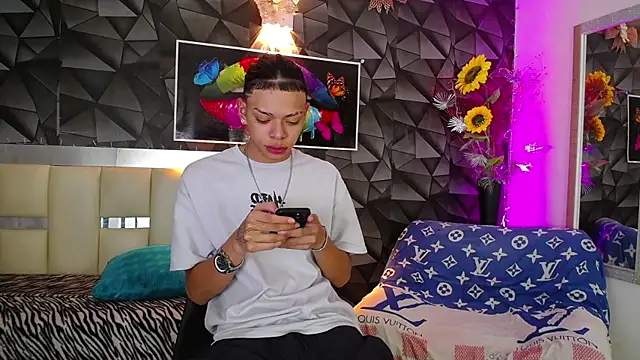 Harry jhonsson online show from 01.04.25