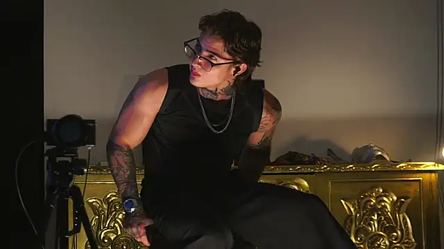 dantecoppolaa  online show from 09.24.25