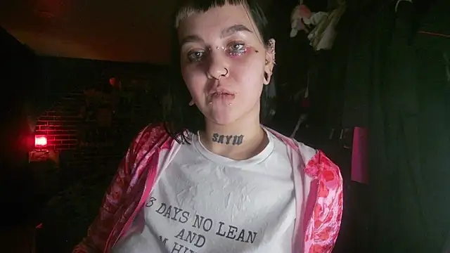 MoorderxDoll online show from 01.06.25