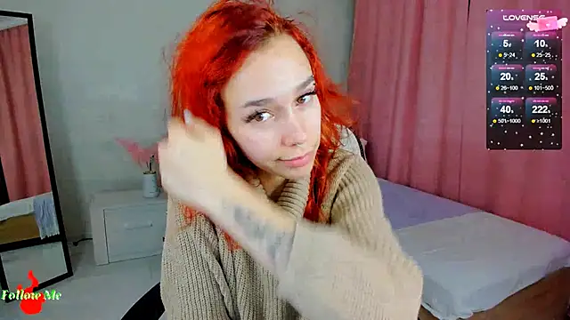 LeylaNoiry online show from 01.04.25