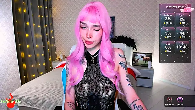 LeylaNoiry online show from 01.22.25