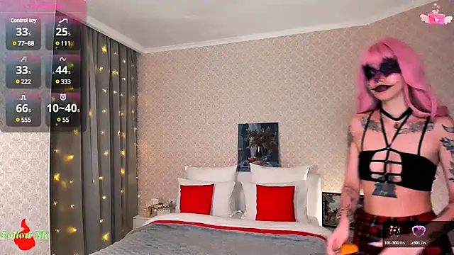 LeylaNoiry online show from 02.08.25