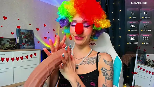 LeylaNoiry online show from 02.13.25