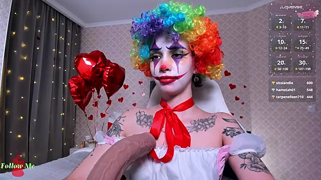 LeylaNoiry online show from 02.23.25