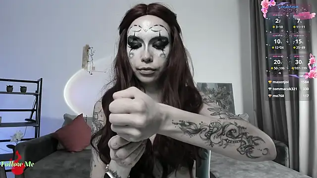 LeylaNoiry online show from 03.14.25