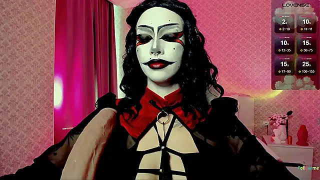 LeylaNoiry online show from 09.20.25