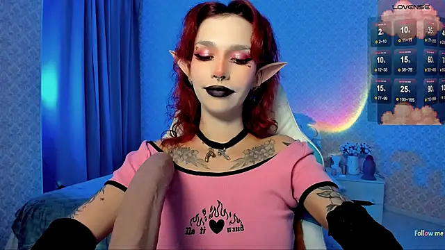 LeylaNoiry online show from 10.07.25