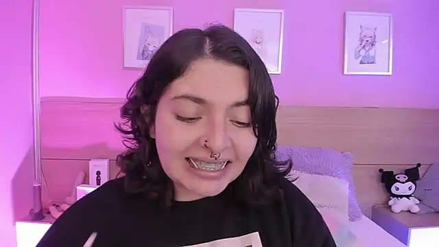 Sachi Meow online show from 02.12.25