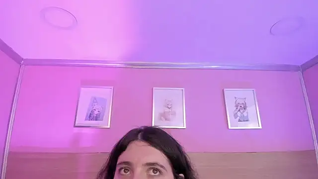 Sachi Meow online show from 02.15.25