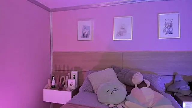 Sachi Meow online show from 03.03.25