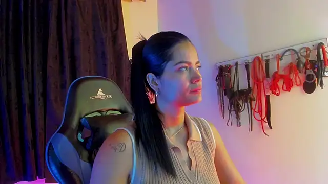 scarlet-kennedy98 online show from 10.07.25