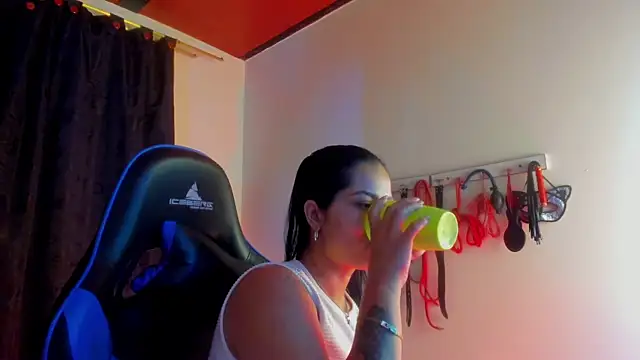 scarlet-kennedy98 online show from 10.18.25