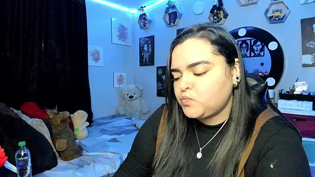 Luise Meyrink online show from 10.22.25