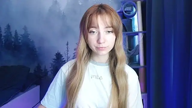 LuciaYoung online show from 01.06.25