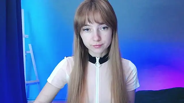 LuciaYoung online show from 01.17.25