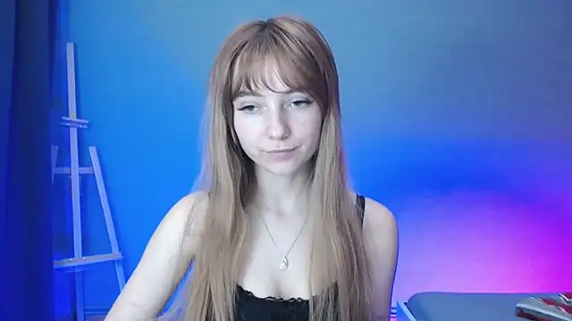 LuciaYoung online show from 01.19.25