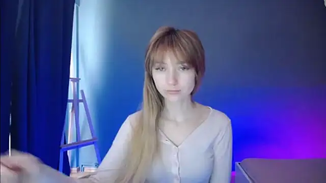 LuciaYoung online show from 03.09.25