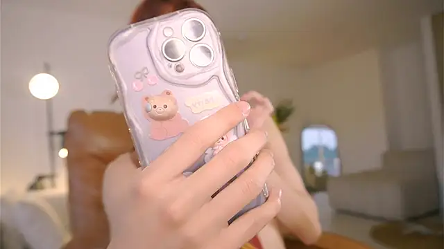 Snapshot of Ms_Sammy chatting on 10.27.25 Ms Sammy online show from 10.27.25