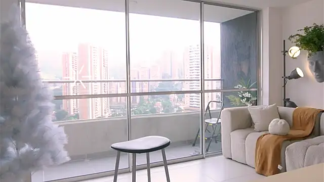 Ms Sammy online show from 12.20.25