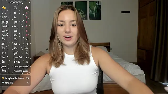 ThreeshaWhite online show from 03.22.26