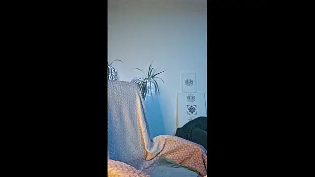 Cyndee Winter online show from 01.05.26