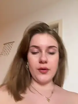 MaribelRiver online show from 03.13.25