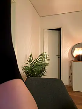 MaribelRiver online show from 11.14.25