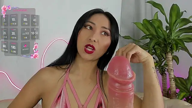 Snapshot of Jentokio chatting on 09.25.25 Jentokio online show from 09.25.25