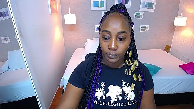 Snapshot of kiara_evanss chatting on 01.08.25 kiara evanss online show from 01.08.25