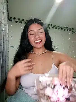 tara20  online show from 01.06.25