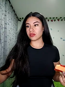 tara20  online show from 03.13.25