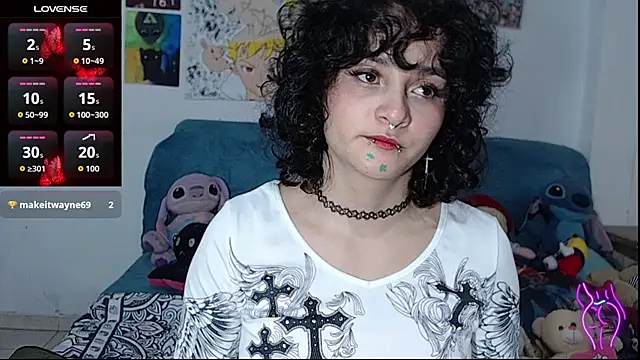 kitty22  online show from 10.22.25