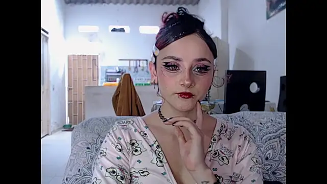 kitty22  online show from 04.18.26