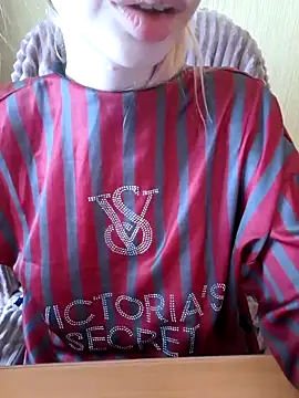 Elza kom online show from 12.15.25