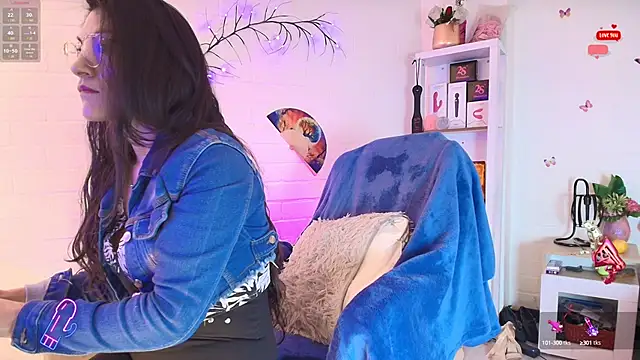 Rapunzeell  online show from 09.16.25