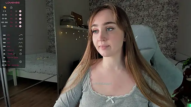 Snapshot of celestialanggel chatting on 01.10.25 celestialanggel online show from 01.10.25