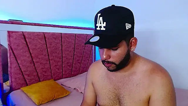 passionate love22 online show from 10.31.25