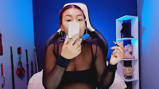 JadaRoberts online show from 12.20.25