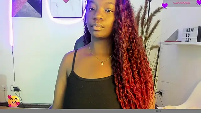 Snapshot of lanna_bx chatting on 02.03.25 lanna bx online show from 02.03.25