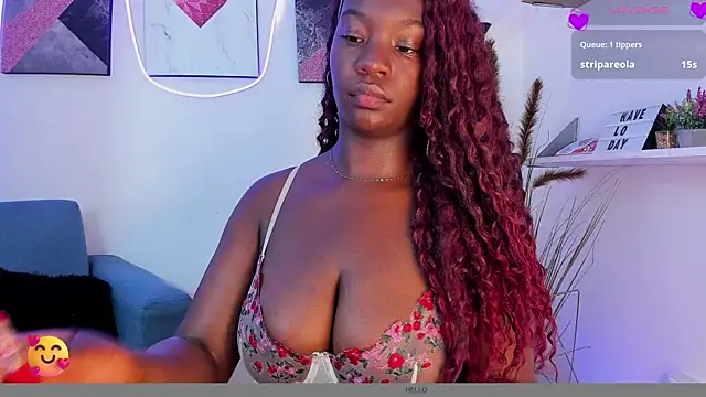 Snapshot of lanna_bx chatting on 02.21.25 lanna bx online show from 02.21.25