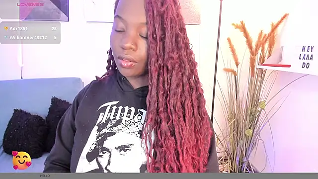 Snapshot of lanna_bx chatting on 03.20.25 lanna bx online show from 03.20.25