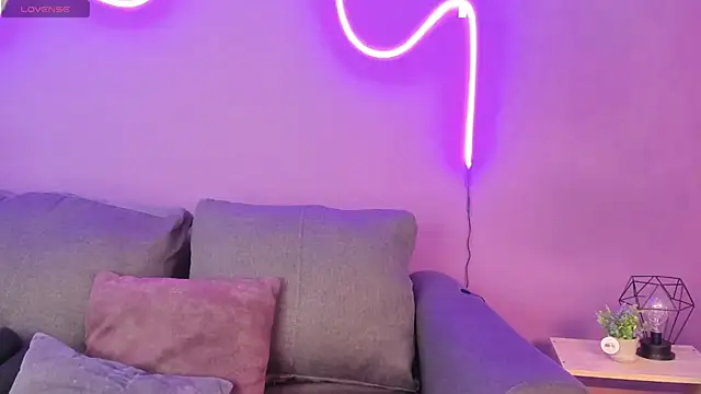 Snapshot of lanna_bx chatting on 10.07.25 lanna bx online show from 10.07.25