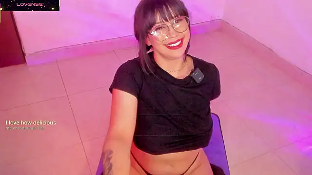 Snapshot of GalaxGnn_ chatting on 02.12.26 GalaxGnn online show from 02.12.26