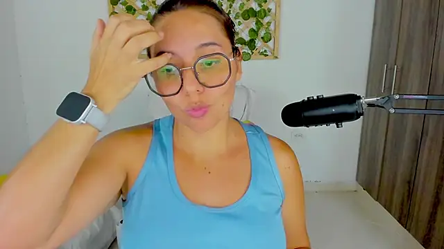 isa loves cum online show from 02.26.26