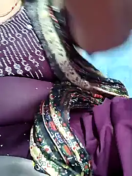 Snapshot of Ritasingh-0461 chatting on 02.15.25 Ritasingh-0461 online show from 02.15.25