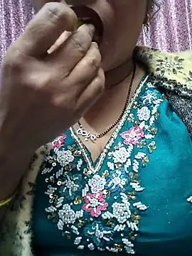 Snapshot of Ritasingh-0461 chatting on 02.17.25 Ritasingh-0461 online show from 02.17.25