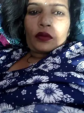 Snapshot of Ritasingh-0461 chatting on 02.19.25 Ritasingh-0461 online show from 02.19.25