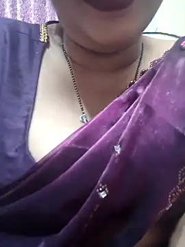 Snapshot of Ritasingh-0461 chatting on 02.24.25 Ritasingh-0461 online show from 02.24.25