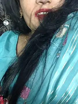 Snapshot of Ritasingh-0461 chatting on 03.17.25 Ritasingh-0461 online show from 03.17.25