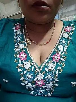Snapshot of Ritasingh-0461 chatting on 03.19.25 Ritasingh-0461 online show from 03.19.25